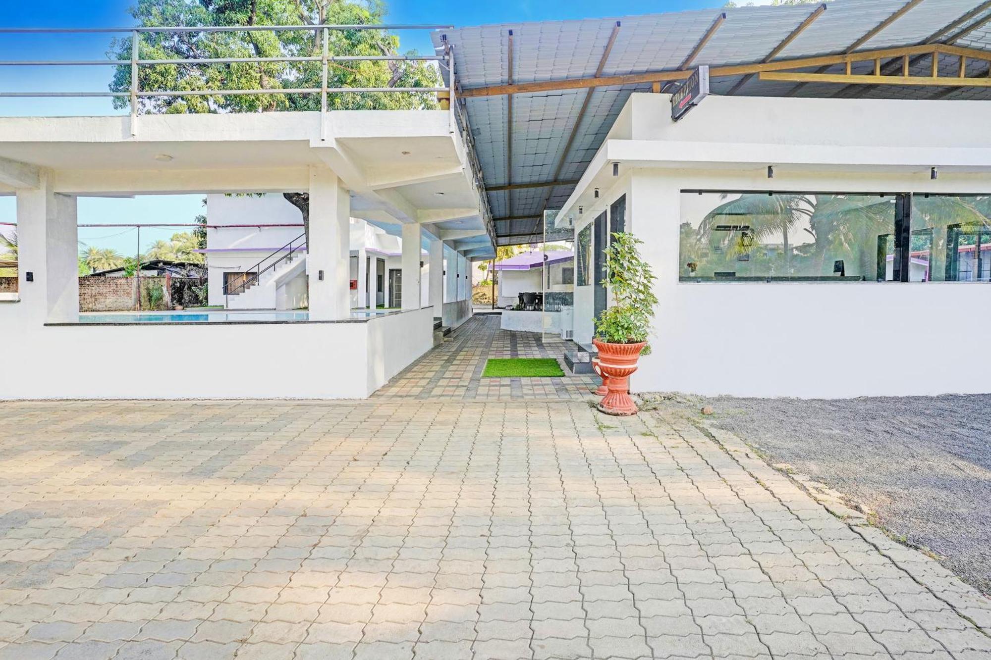 Hotel O Summer House Daman Exterior foto